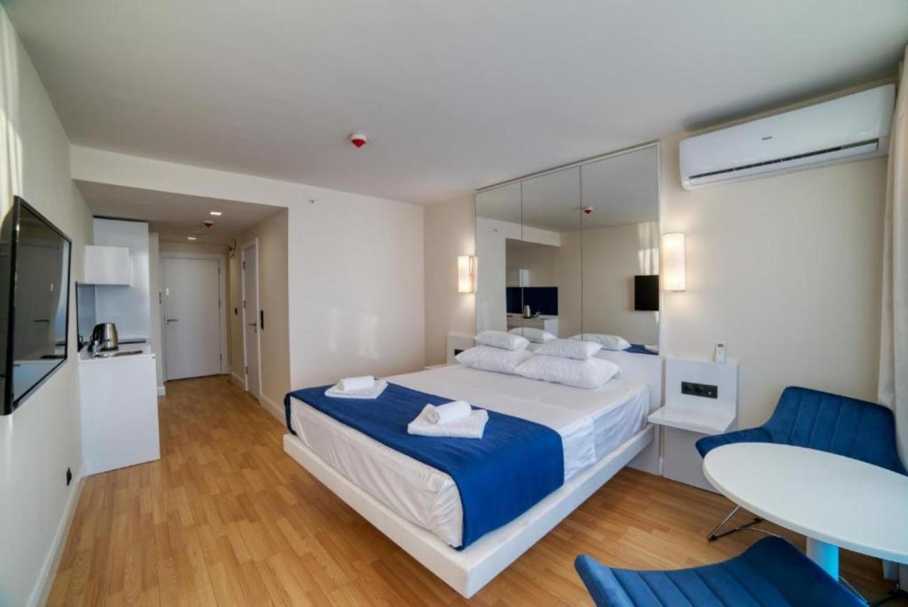 Luxury Sea View Apartments In Orbi City Batumi Esterno foto