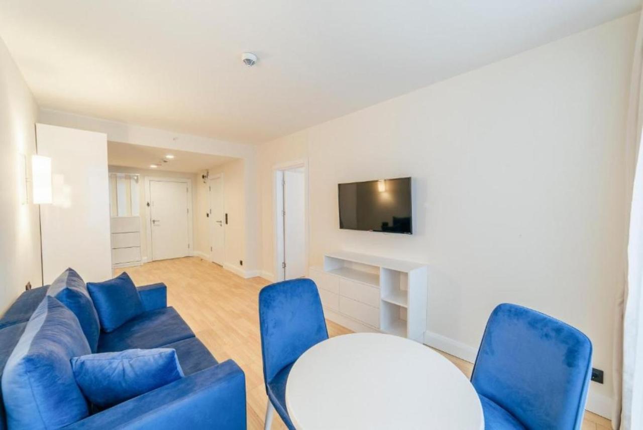 Luxury Sea View Apartments In Orbi City Batumi Esterno foto
