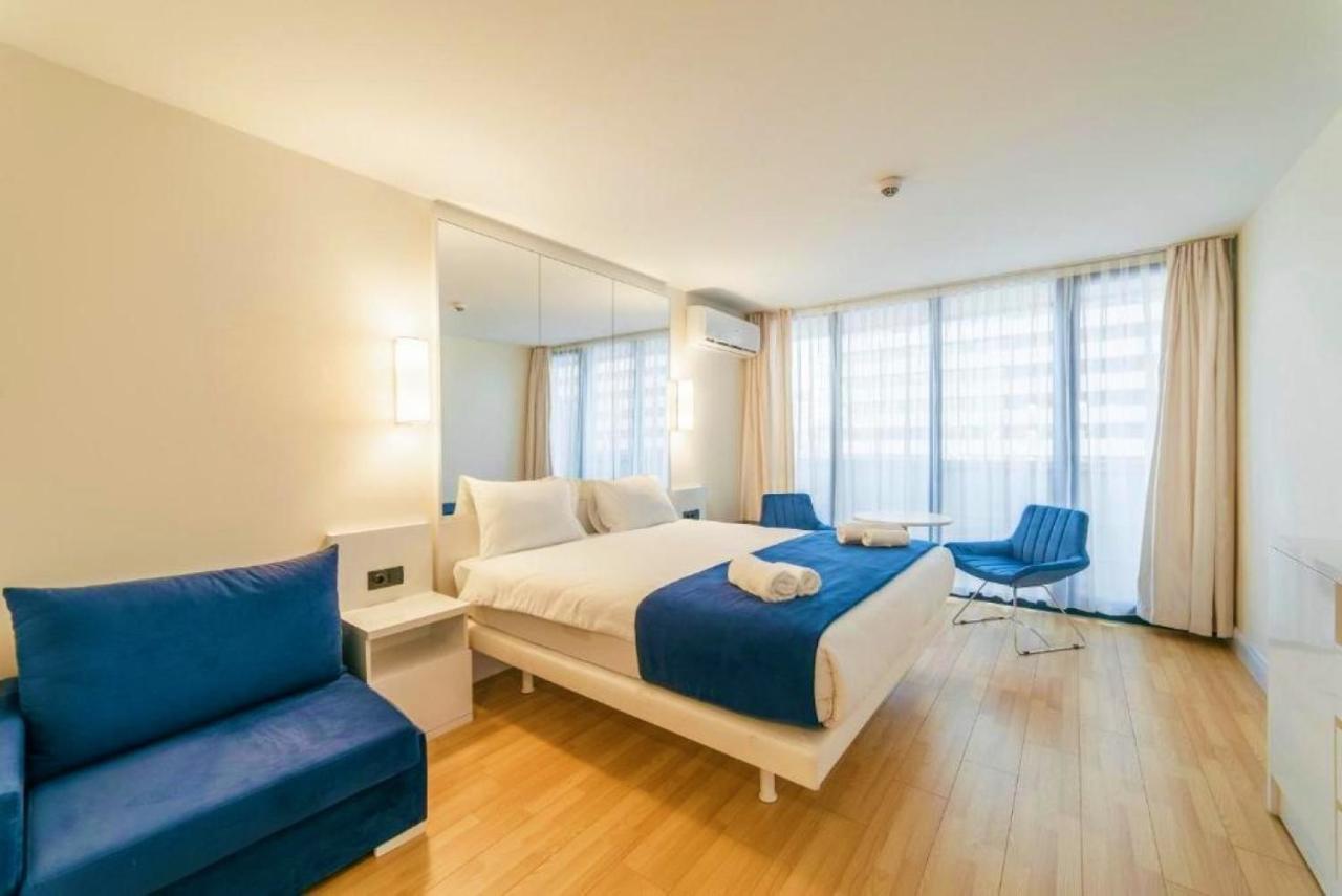 Luxury Sea View Apartments In Orbi City Batumi Esterno foto