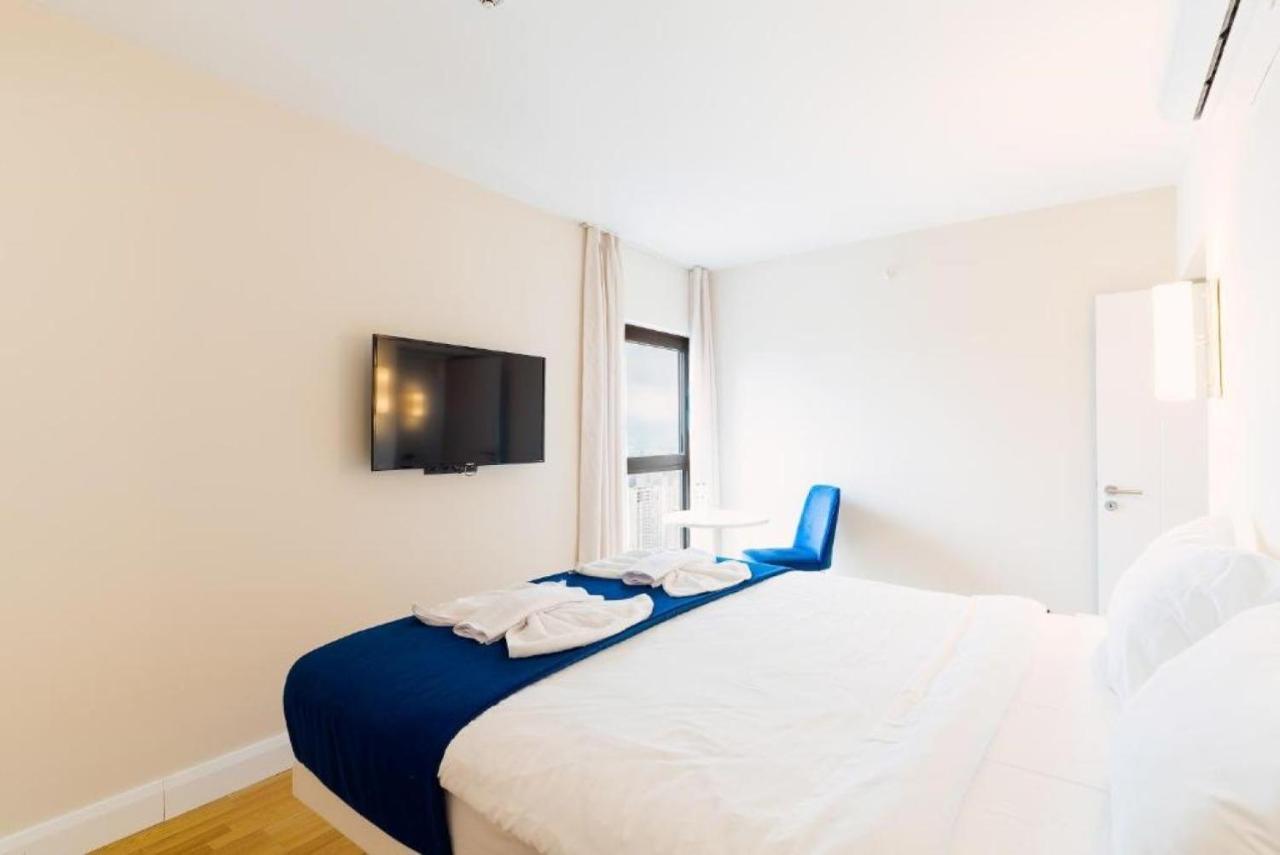 Luxury Sea View Apartments In Orbi City Batumi Esterno foto